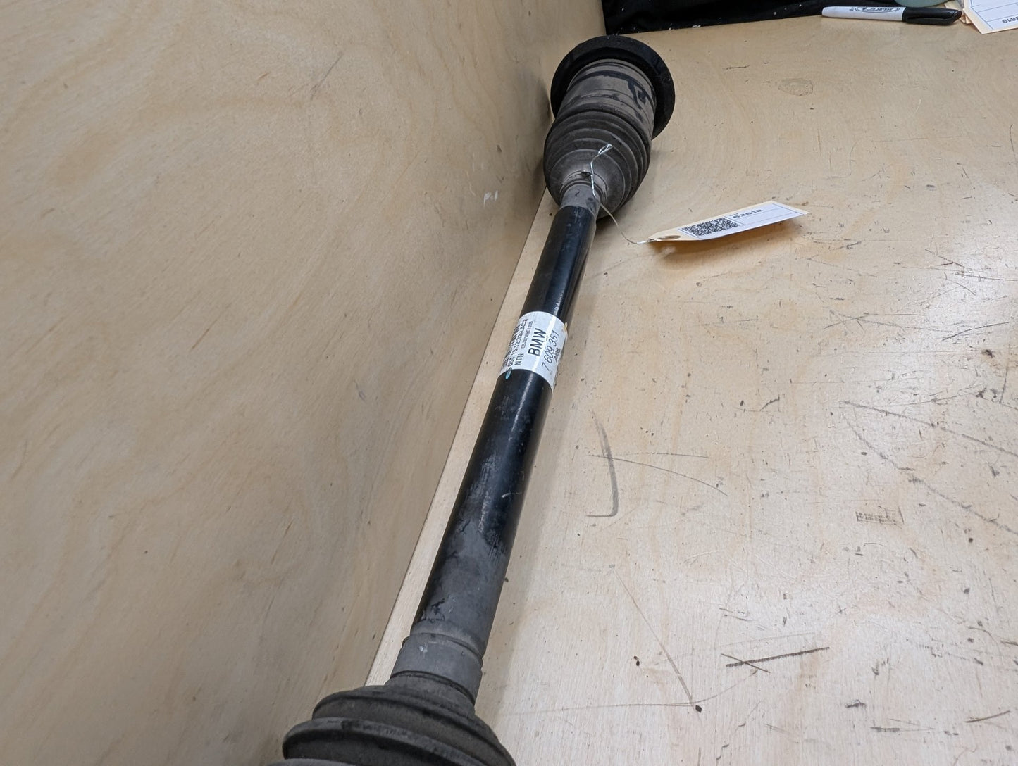 2012-2018 BMW 320i F30 Rear Left Driver Half Shaft Output CV Axle 7609351