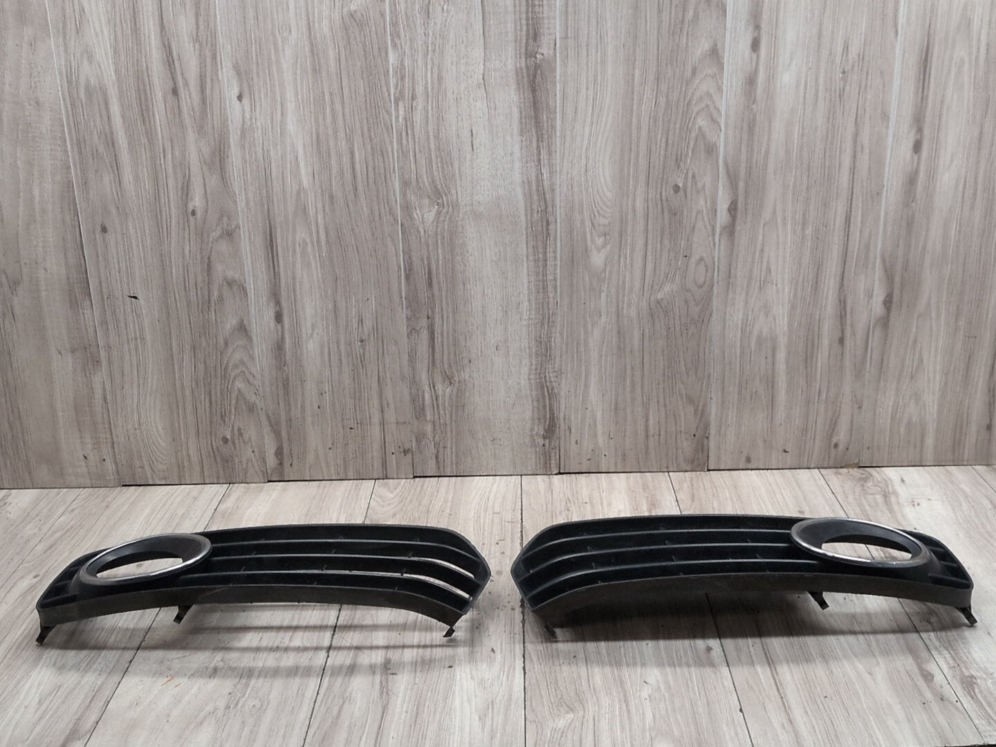 2008-2017 Audi S5 8T Front Left Right Center Bumper Cover Grilles SET 8t0807682D
