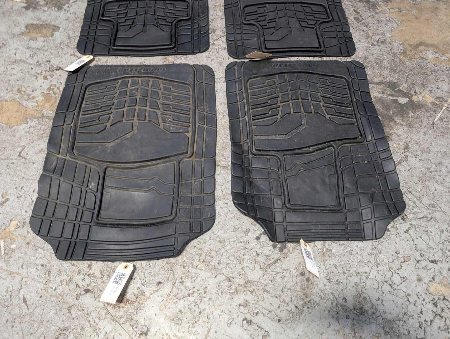 2009 - 2017 Audi Q5 8R Front Rear Left Right All Weather Mat Carpet Floor Mats SET  EA888