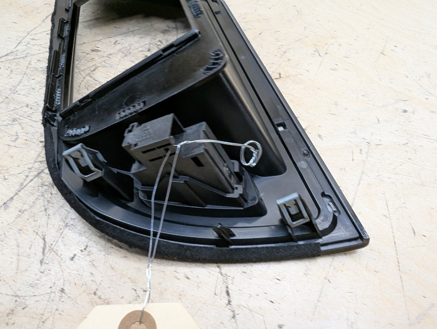 11-17 OEM Audi RS5 8T Center Console Monitor Display Screen Trim 8T1857186L