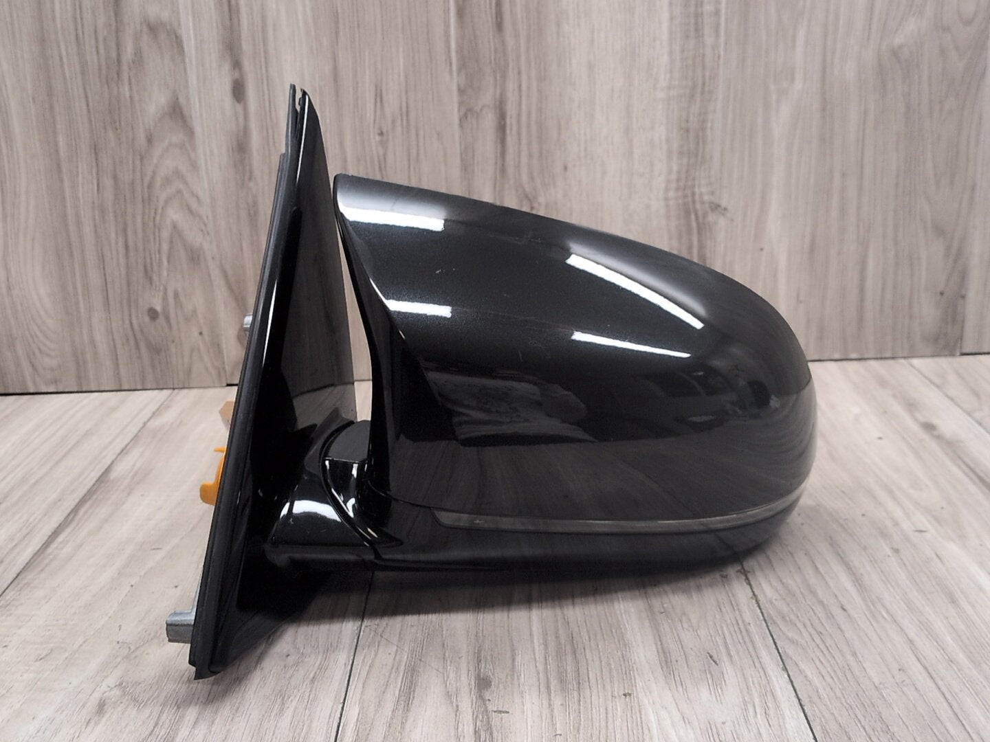2014 - 2018 BMW X5 F85 Front Left Driver Side Mirror Assembly 8061691 S63B44T2