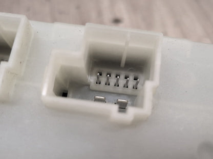 PRE-LCI OEM BMW F90 G01 G12* G20 G30 M5 M8 Trunk Tailgate Decklid Control Module