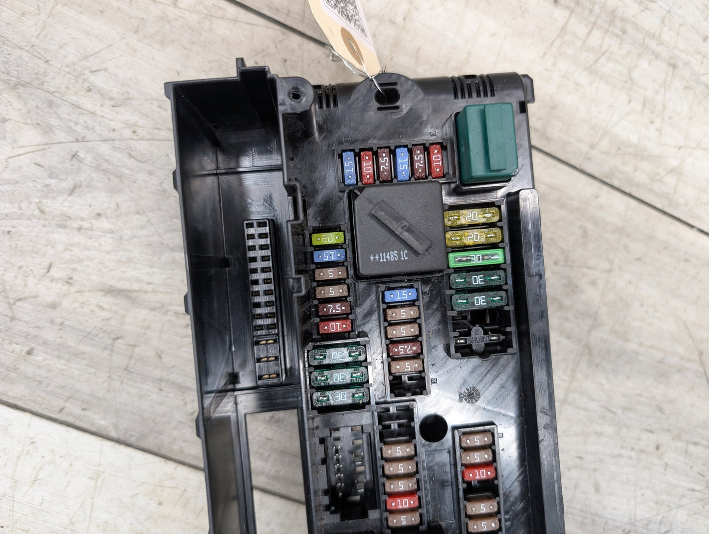2011 - 2017 BMW X3 F25 Front Power Distribution Fuse Box 9210863 N55B30M0