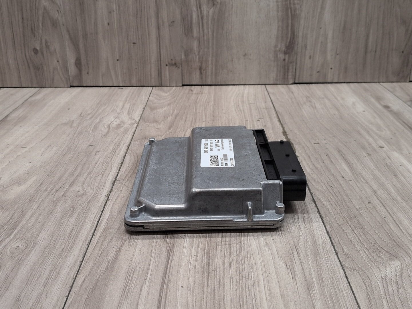 17-25 OEM Audi A4 A5 Q5 S4 S5 SQ5 Rear Differential Control Module 8W0907163