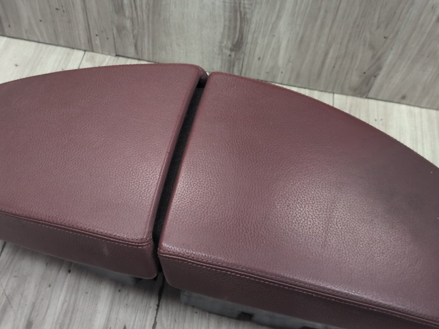 2004-2010 BMW M6 E64 Center Console Armrest Arm Rest 7072737 OEM