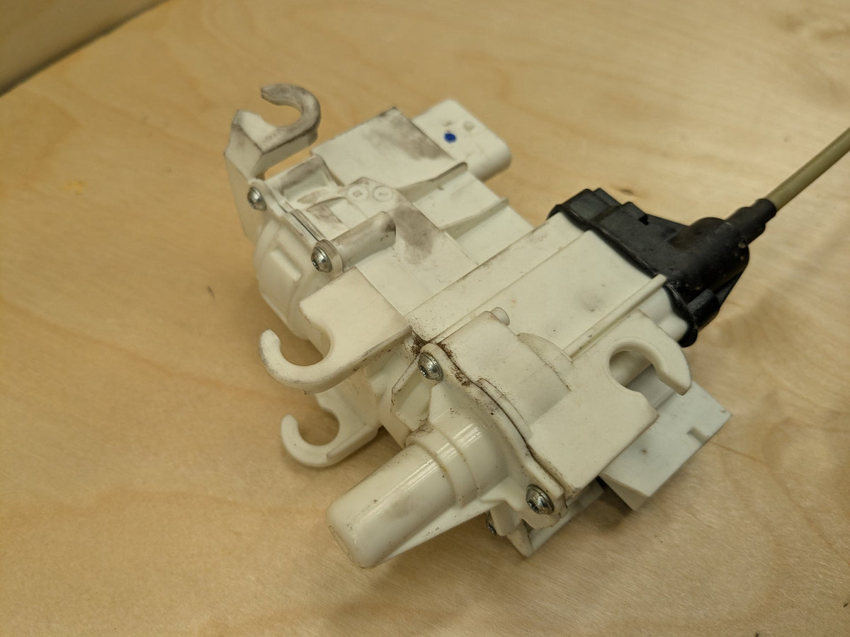 2016-2019 BMW 750Li G12 Rear Left Door Latch Lock Actuator 2581897 OEM