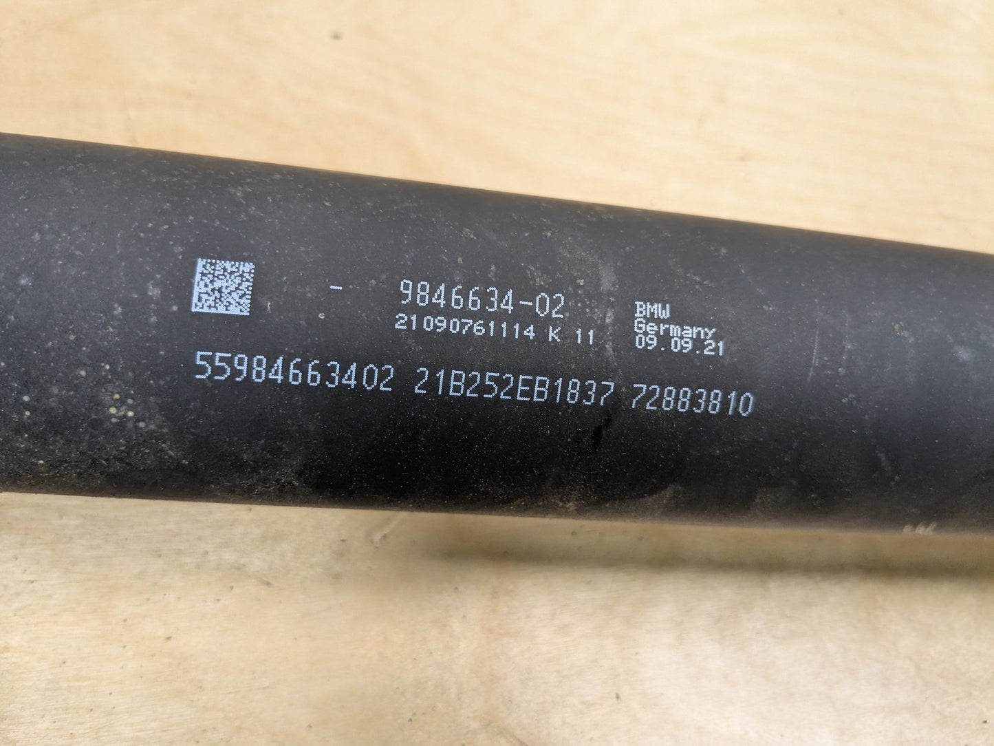 OEM BMW G20 G22 G23 M340iX M440iX Rear Driveshaft Drive Shaft Propeller 1327MM