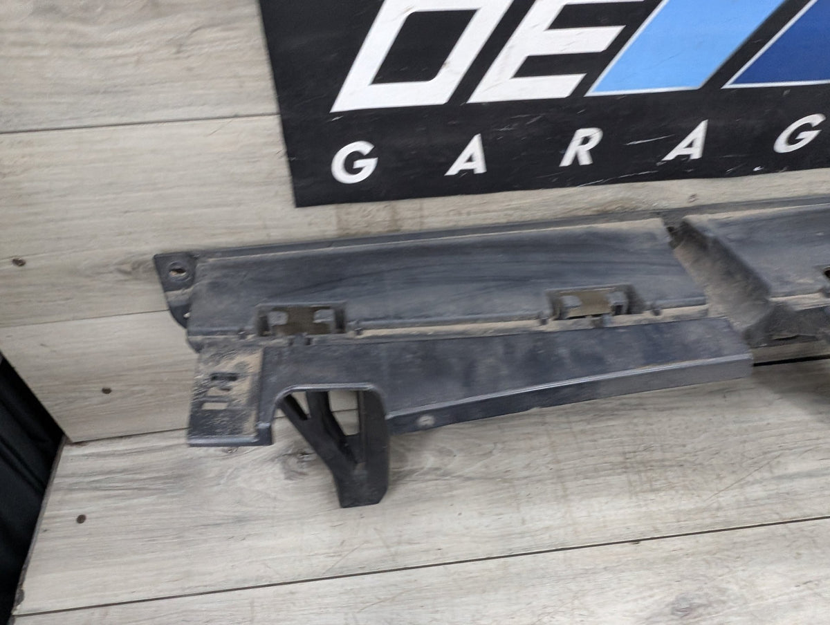 2014-2018 BMW X5 F15 Rear Middle Center Bumper Bracket 7294391 OEM