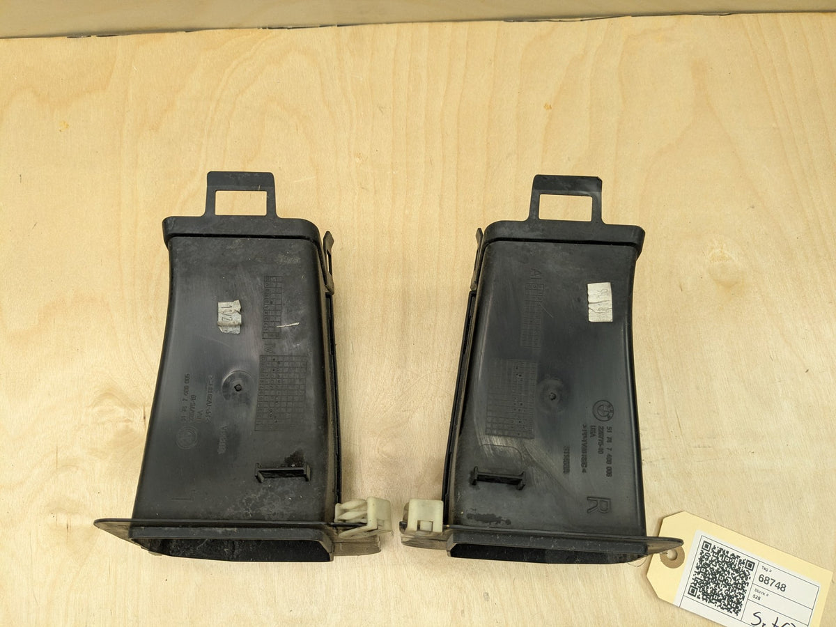 2018-2025 BMW X3 G01 Left Right Brake Air Ducts SET 7400005 OEM