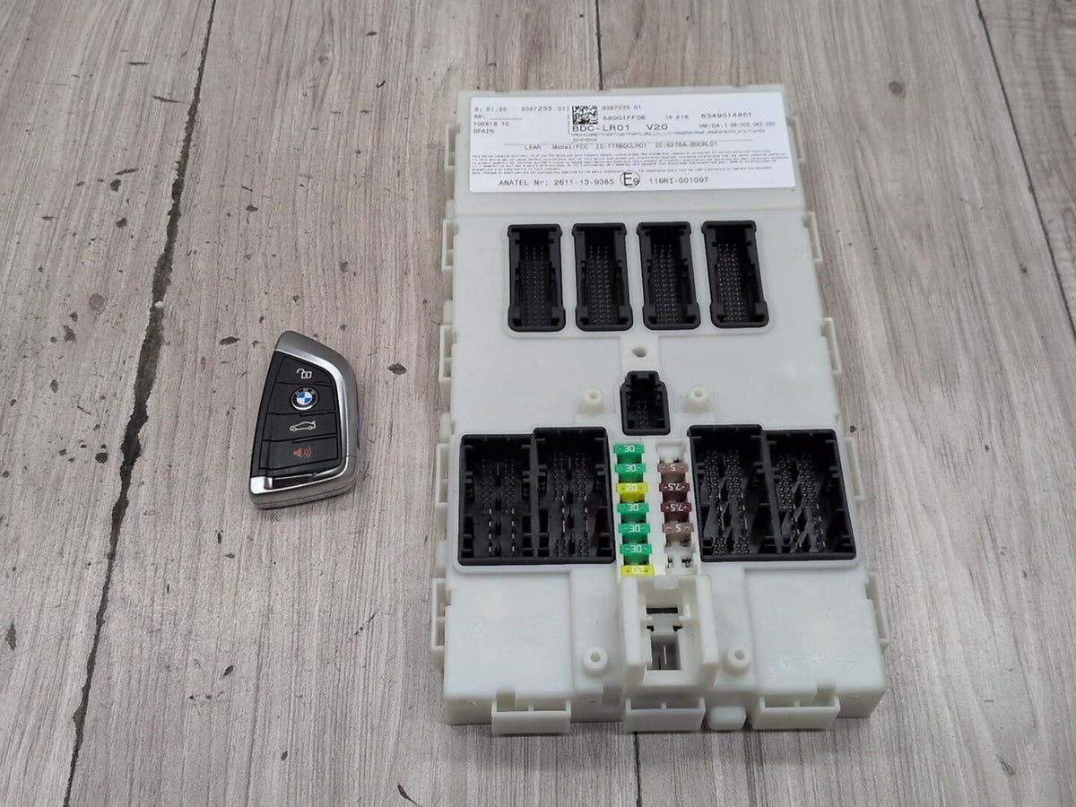 2015-2018 BMW X5 F85 Bdc Body Domain Fem Control Module w/ Key 9387233 OEM