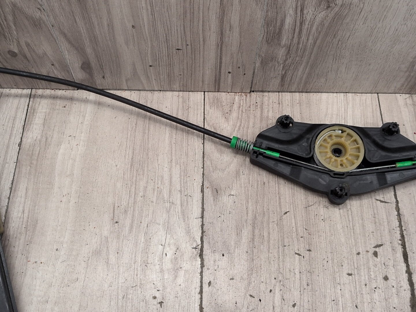 2010-2016 Audi S4 B8 Front Left Driver Door Window Glass Regulator 8K0837461 OEM