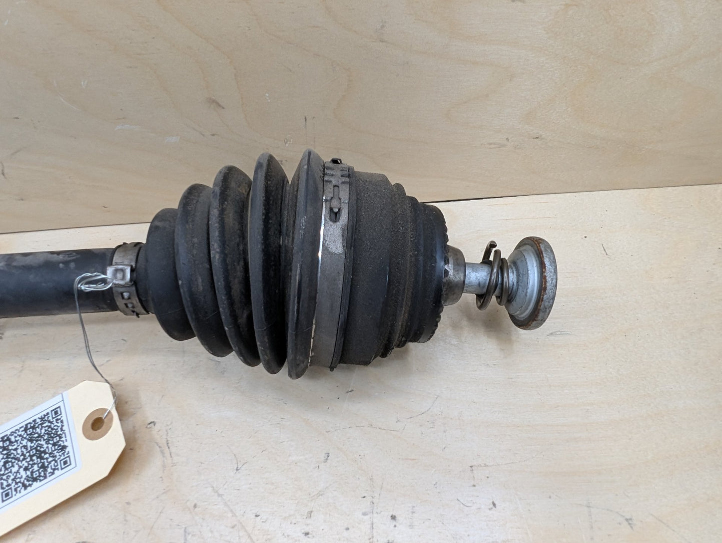 2016-2022 BMW 750i G12 Front Left Driver Half Shaft Output CV Axle 8657289