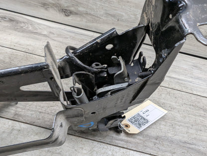2018 - 2024 BMW X3 G01 Left Driver Headlight Bracket 7400113 B46B20O1