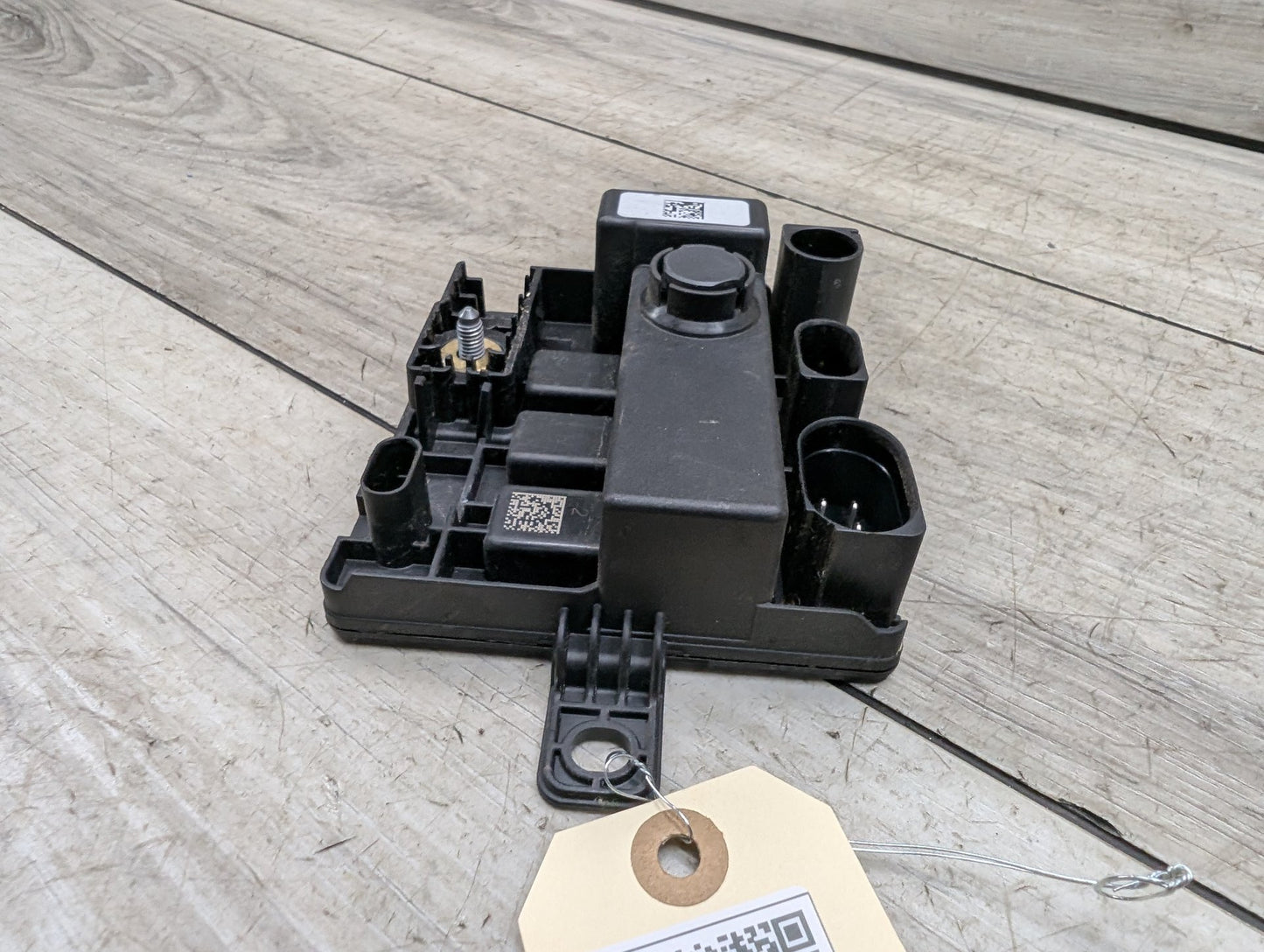 OEM BMW F10 F15 F22 F23 F30 F32 F33 F36 Integrated Power Supply Control Module