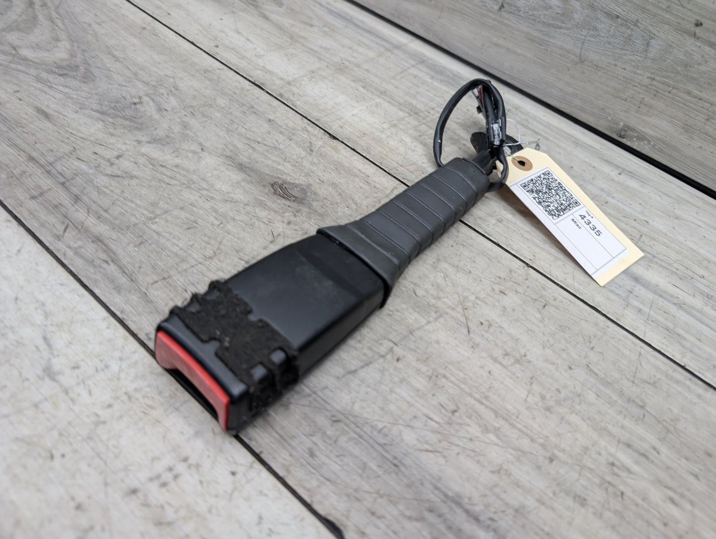 2008 - 2017 Audi S5 8T Front Left Driver or Right Passenger Seatbelt Seat Belt Buckle 8K08577556