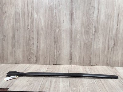 2019-2026 BMW X5 G05 Right Passenger Side Windshield Drip Molding Trim 7463528