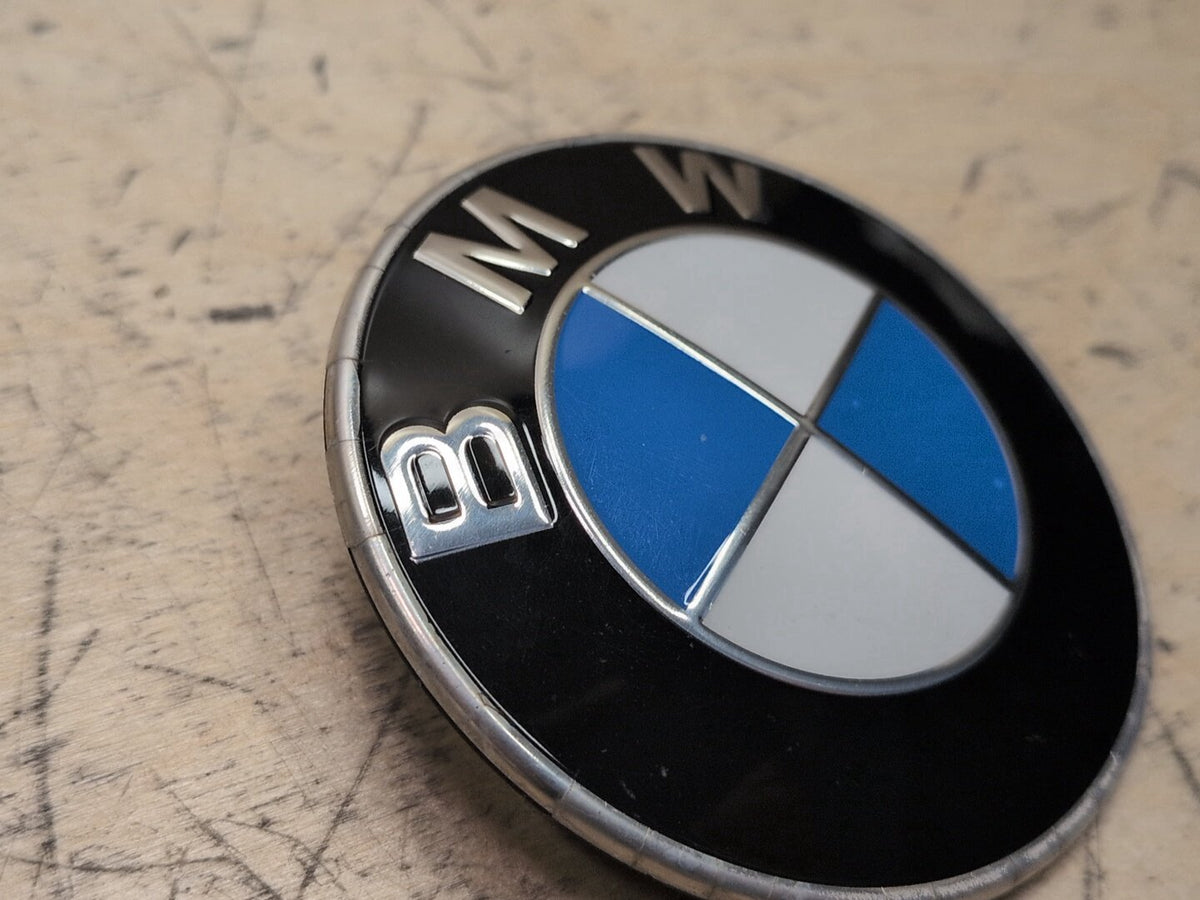 OEM BMW G01 G05 G30 G45 G60 G90 X3 X5 Hood Trunk Emblem Badge Symbol Logo 82mm