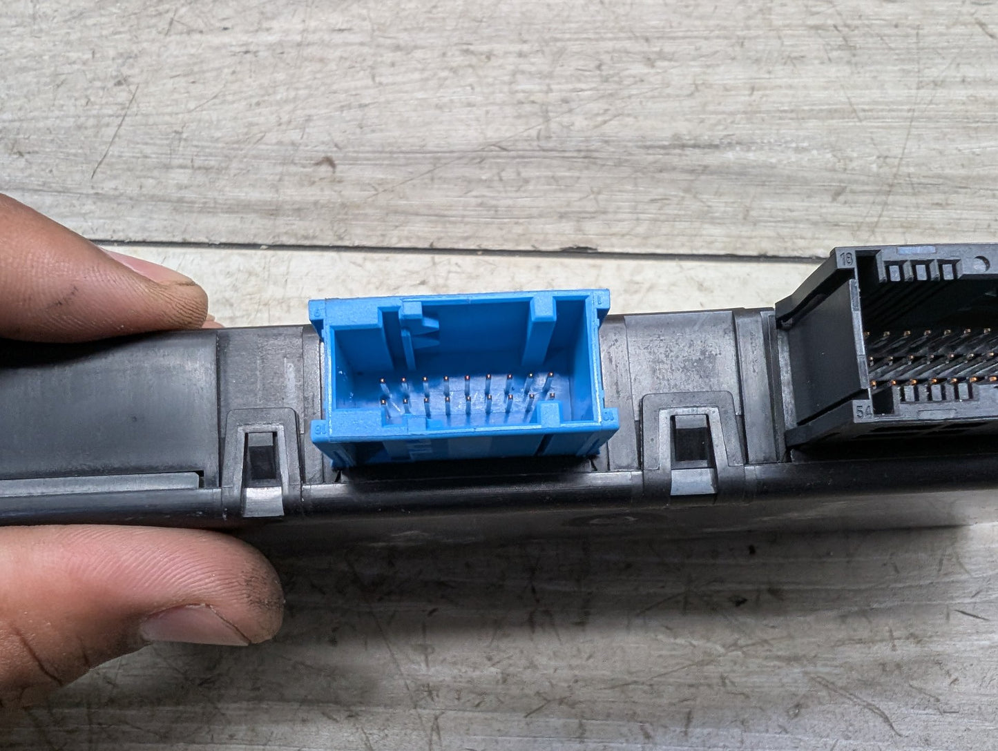 2009-2015 BMW 750Li F02 BCM Body Control Module 9291449