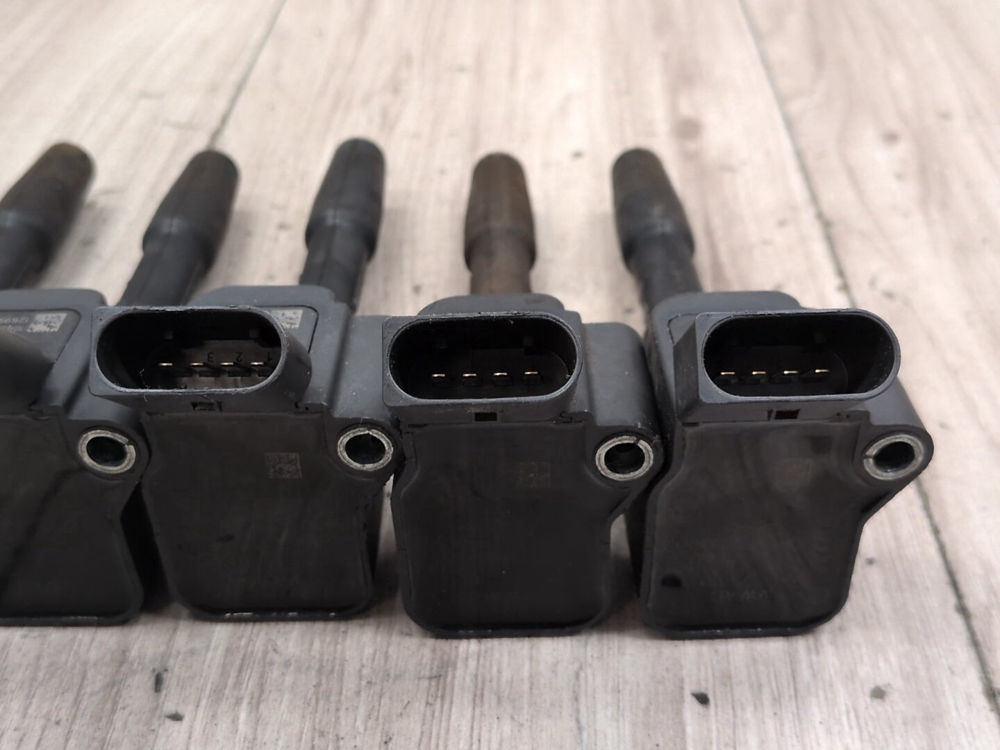 2018-2023 Audi B9 S4 CWG Engine Motor Ignition Coil SET 06H905110G