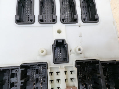 OEM BMW F30 F32 F33 F36 F80 F82 F83 Body Control Junction Box Module FEM + Key