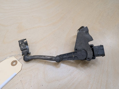 2007-2013 BMW 335i E93 Suspension Height Level Sensor 6778813