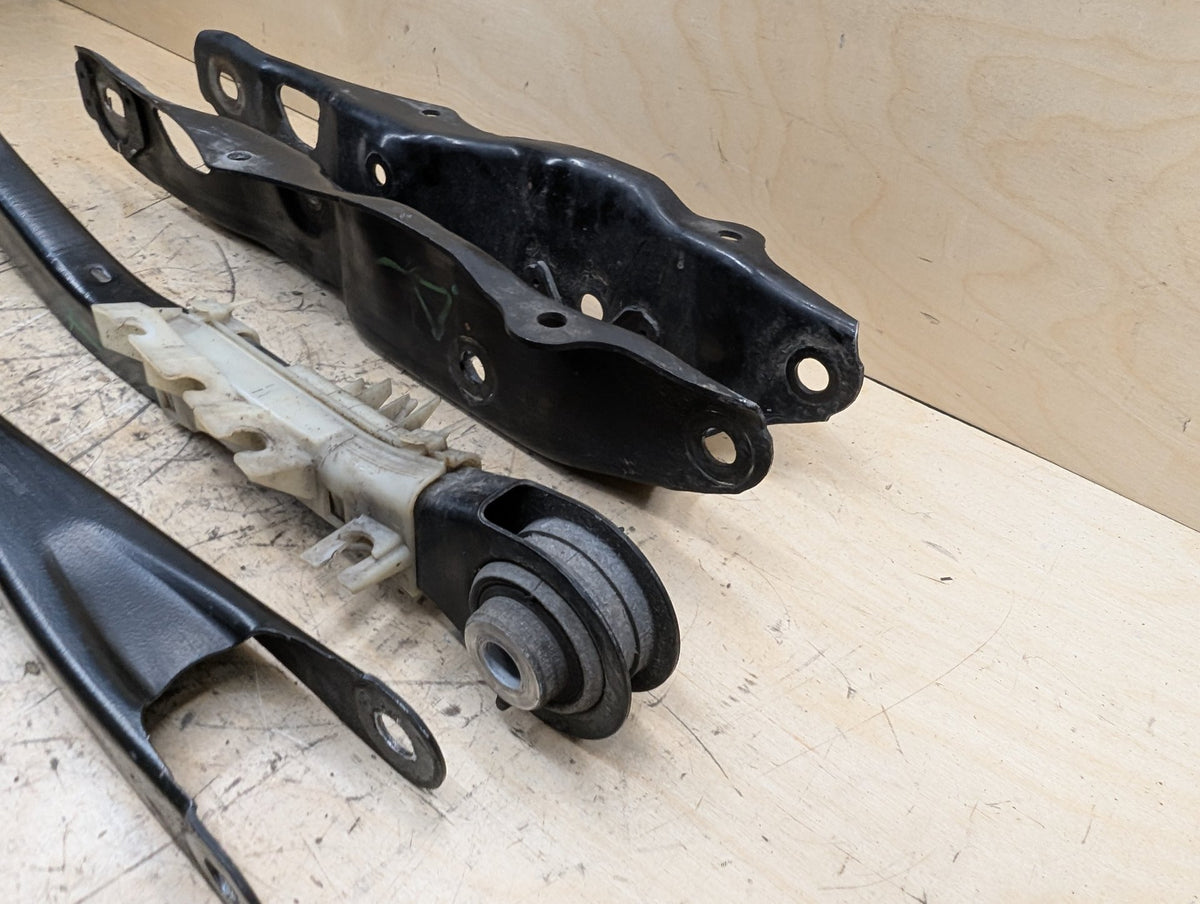 19-25 OEM BMW G05 G06 G07 X5 X7 Rear Right Passenger Upper Lower Control Arm SET