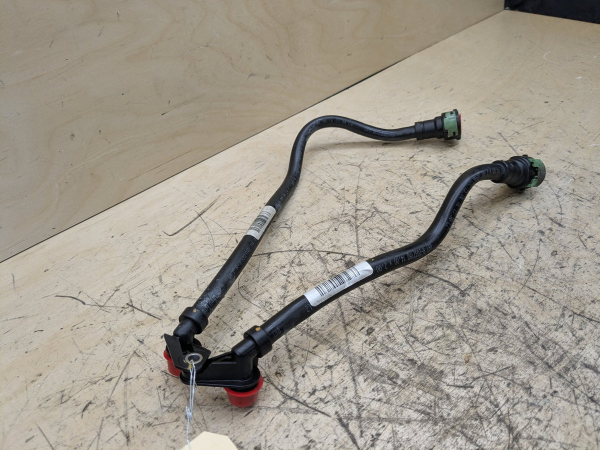 2016-2019 BMW G12 740i B58B30M0 Transmission Oil Cooler Hose Pipe Lines 8602297