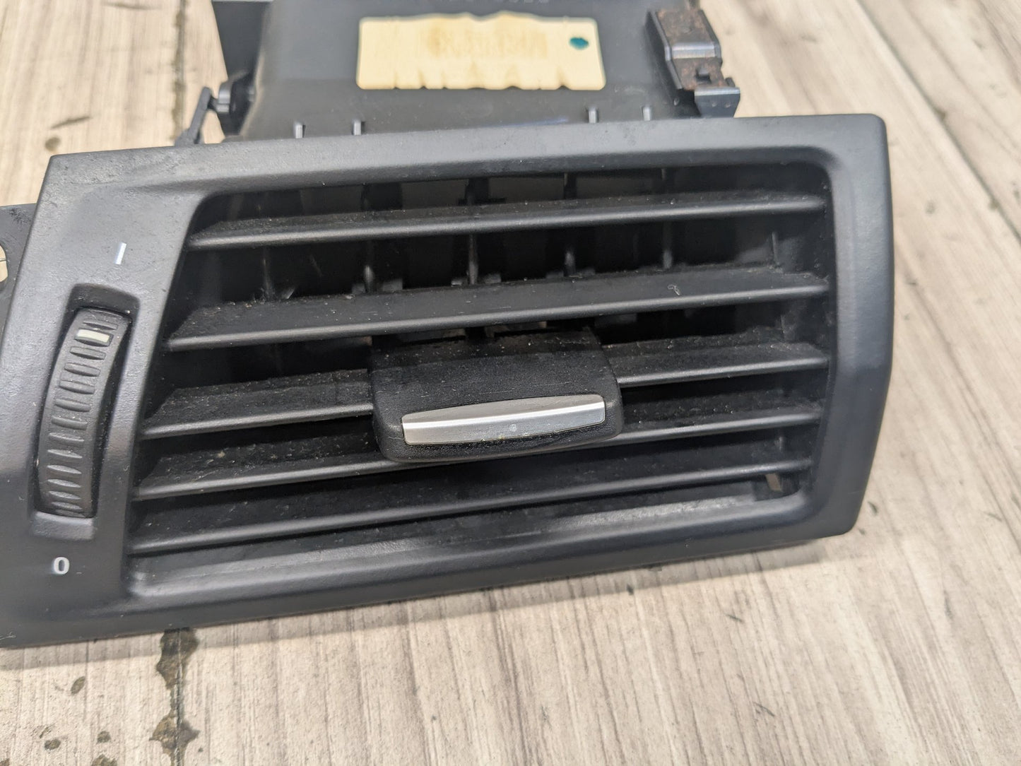 11-18 OEM BMW F25 F26 X3 X4 Front Right Passenger Dash AC Air Vent Grille
