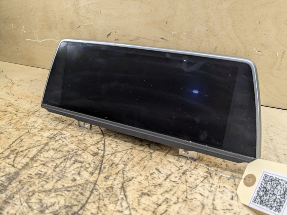 16-19 OEM BMW G11 G12 740 750 M760 Navigation Display Monitor Screen 10,25"