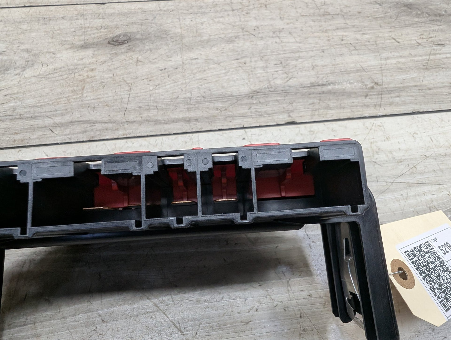 2007-2013 BMW X5 E70 Battery Power Distribution Fuse Box Module