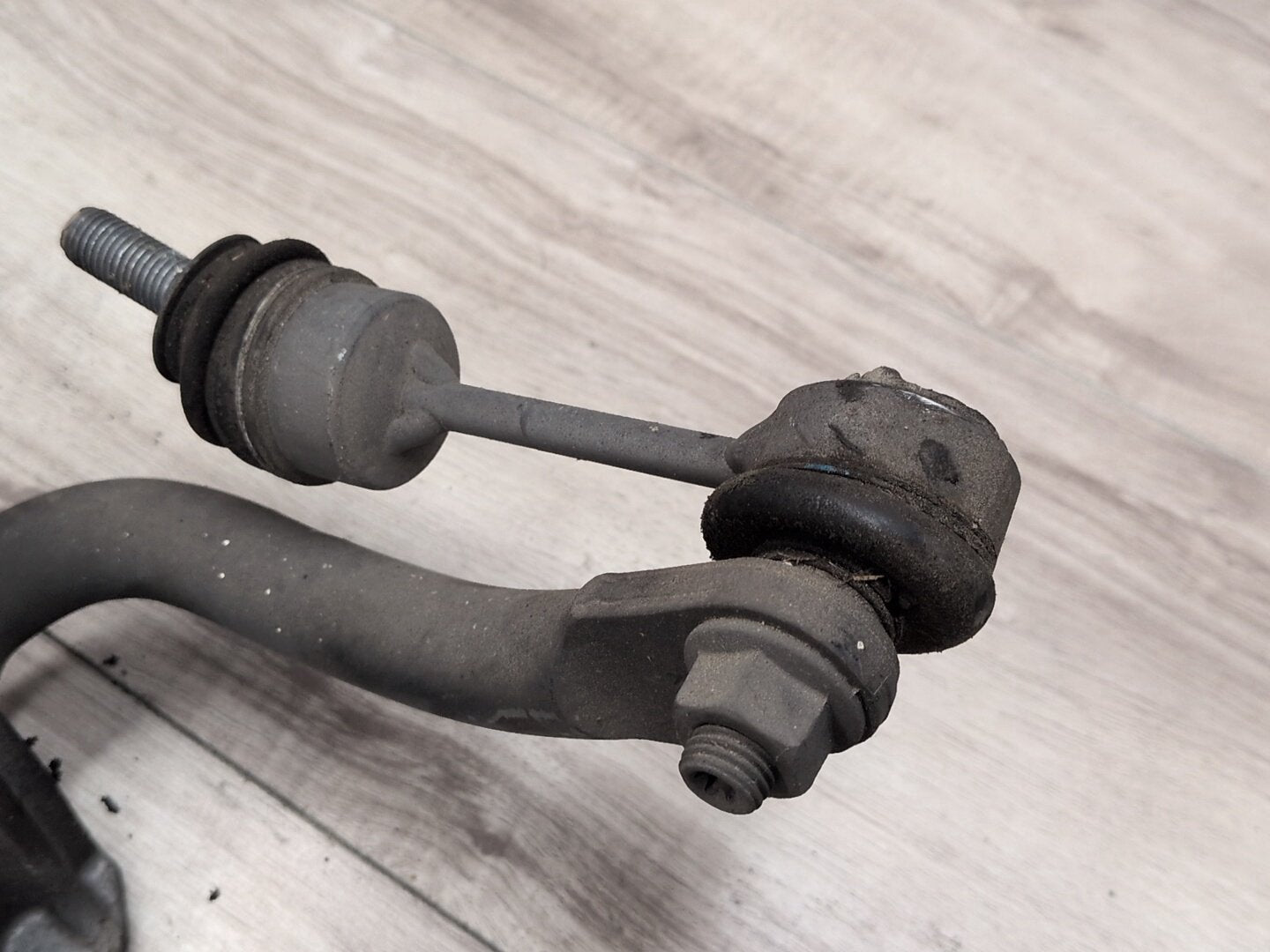 2008-2010 BMW 535i E60- Rear Left Driver Stabilizer Sway Bar Link PN: 6780012