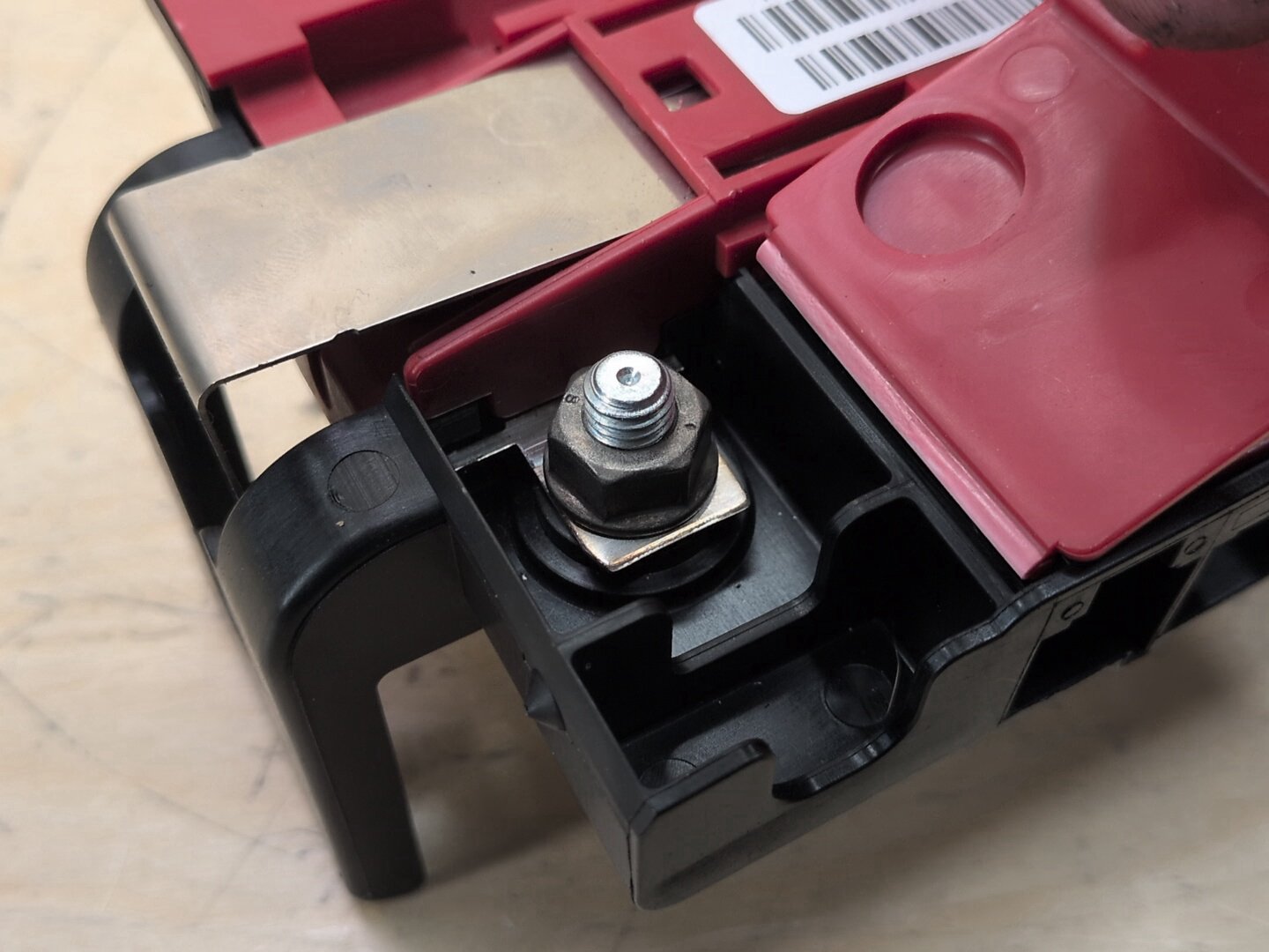 OEM BMW E90 E92 E93 Battery Power Lead Junction Distribution Fuse Box Voltage