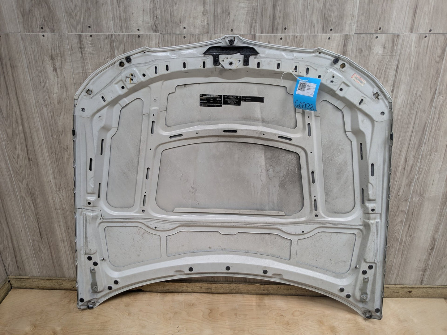2006-2011 BMW 328i E90 Hood Bonnet Shell Panel White 300