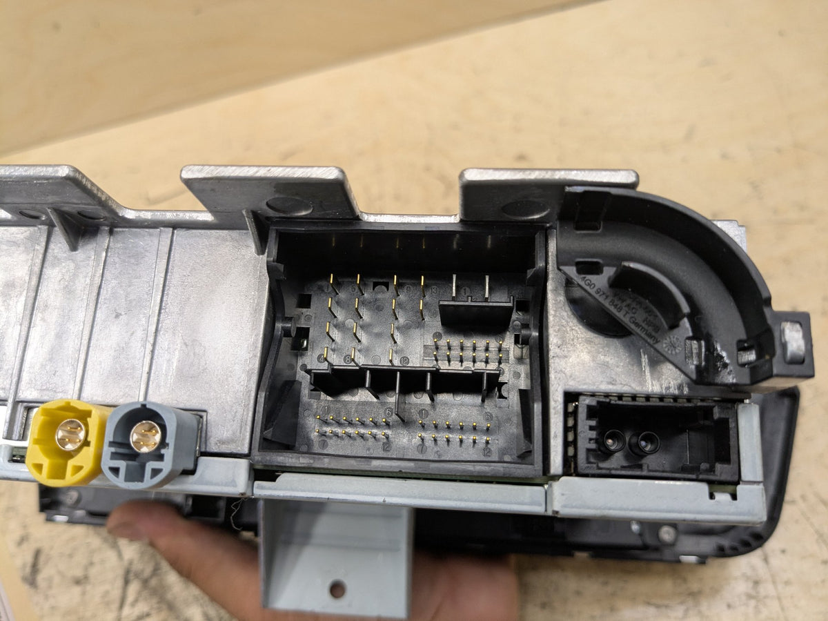 2012-2018 Audi A6 C7 Radio Receiver Module 4G1035025B OEM