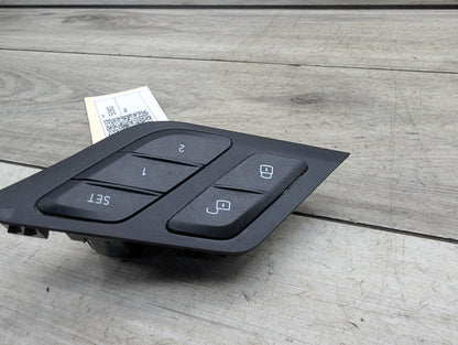 2014 - 2019 BMW 340 F34 Front Left Driver Seat Memory Switch 9680401 B58B30M0