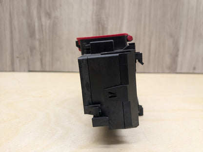 2009-2011 Mercedes-Benz SLK-Class R171 Rear Battery Relay Fuse Box A2035450803