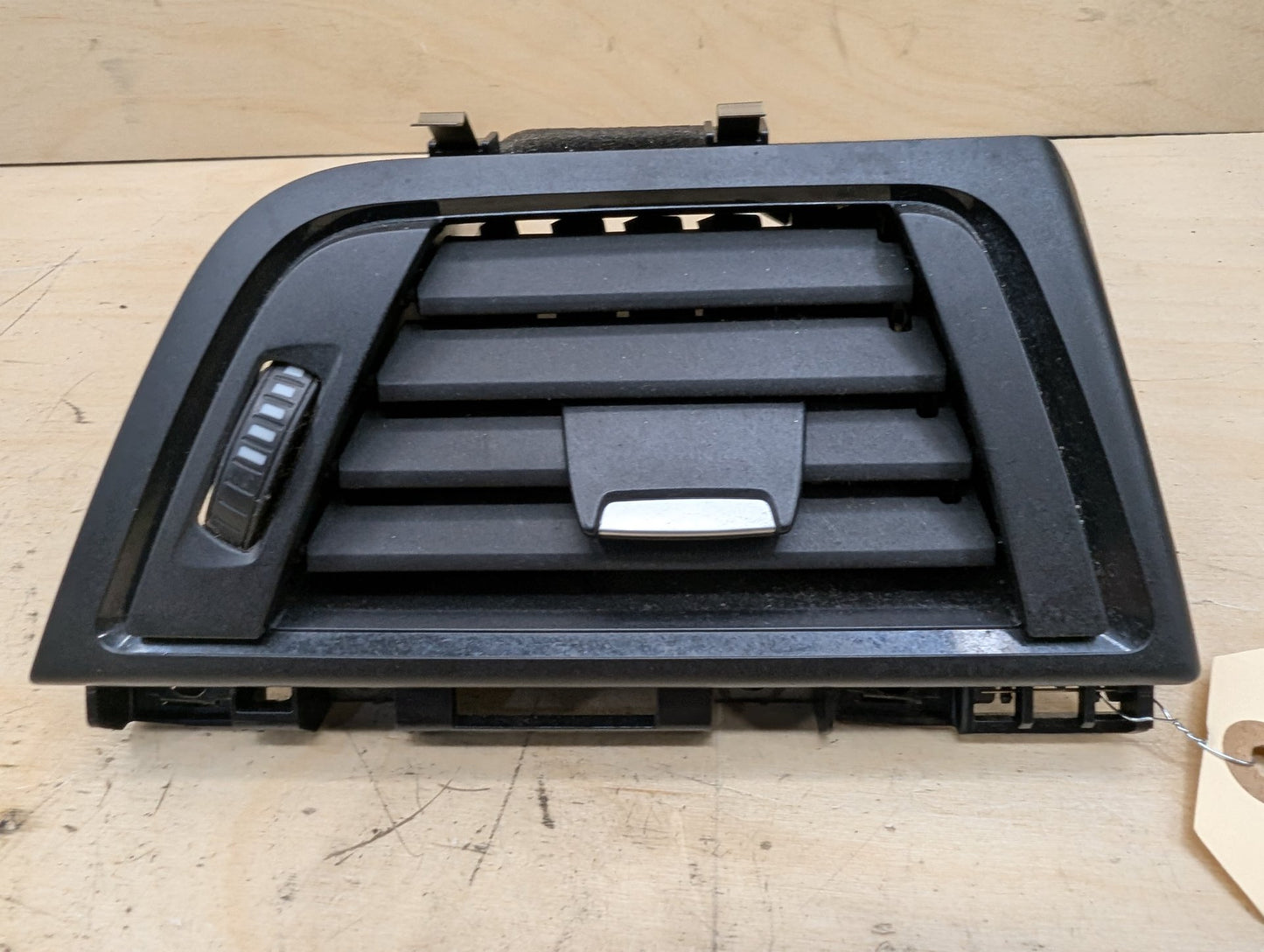 OEM BMW F30 F32 F33 F36 F80 F82 M3 M4 Right Passenger Air AC Vent Dash Grille