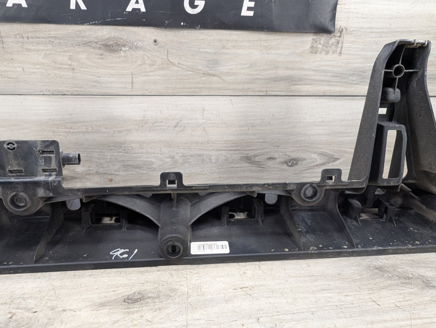 2014 - 2018 BMW X5 F15 Rear Middle Center Bumper Bracket 7294391 N63B