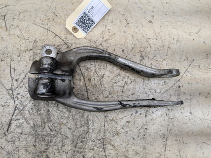 2018-2023 BMW M550i G30 Front Right Spring Strut Shock Absorber Bracket 6861200