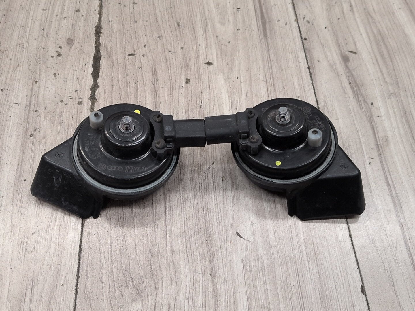2008-2017 Audi S5 8T Alarm Horns SET 8T0951223