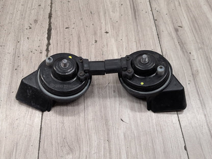 2008-2017 Audi S5 8T Alarm Horns SET 8T0951223
