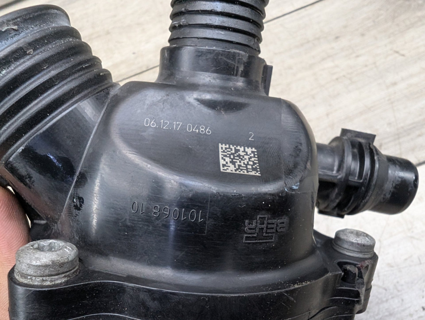2007-2013 BMW E93 328i N52B30M1 Engine Motor Heat Coolant Thermostat 7549476