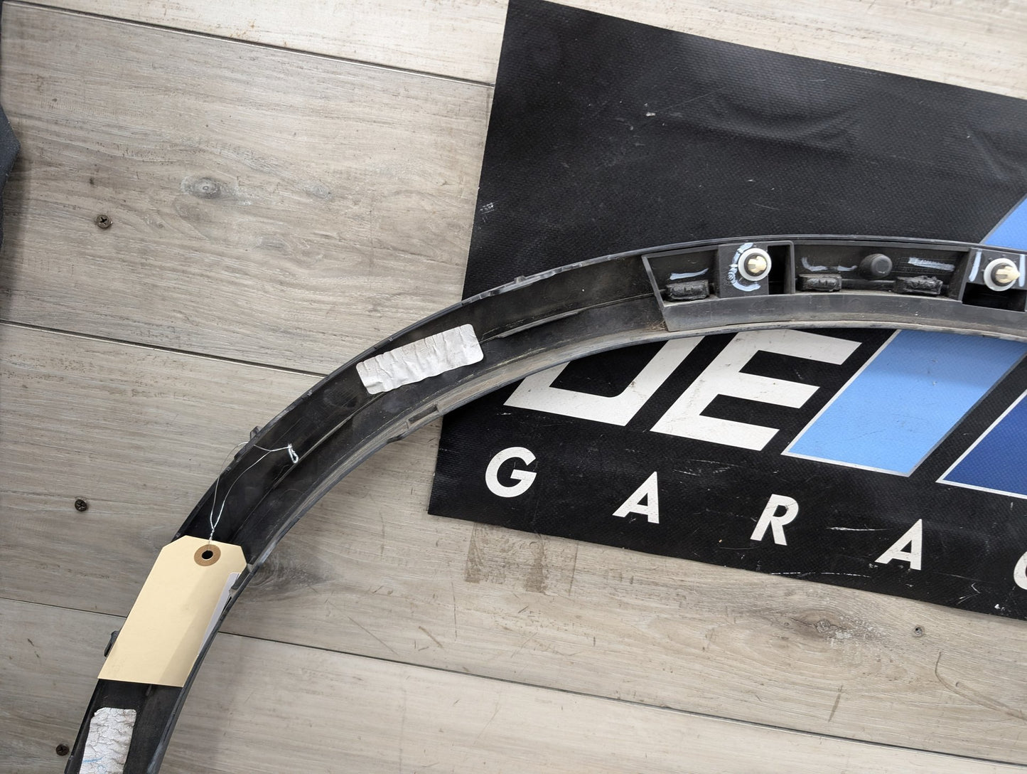 2019-2026 BMW X5 G05 Front Right Passenger Fender Flare Arch Trim Molding 7440914
