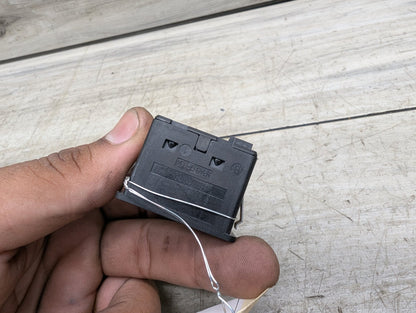 2007-2013 BMW 328i E93 AUX/ USB Charger Port Socket 6930561