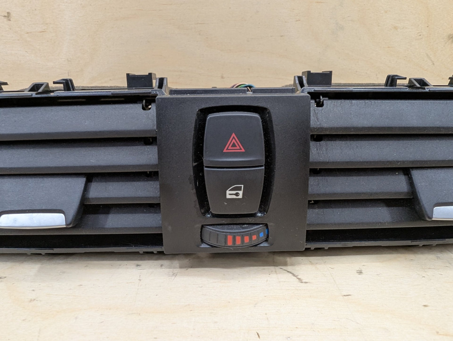 OEM BMW F30 F32 F33 F36 F80 F82 F83 M3 M4 Front Dash Central AC Air Vent Grille