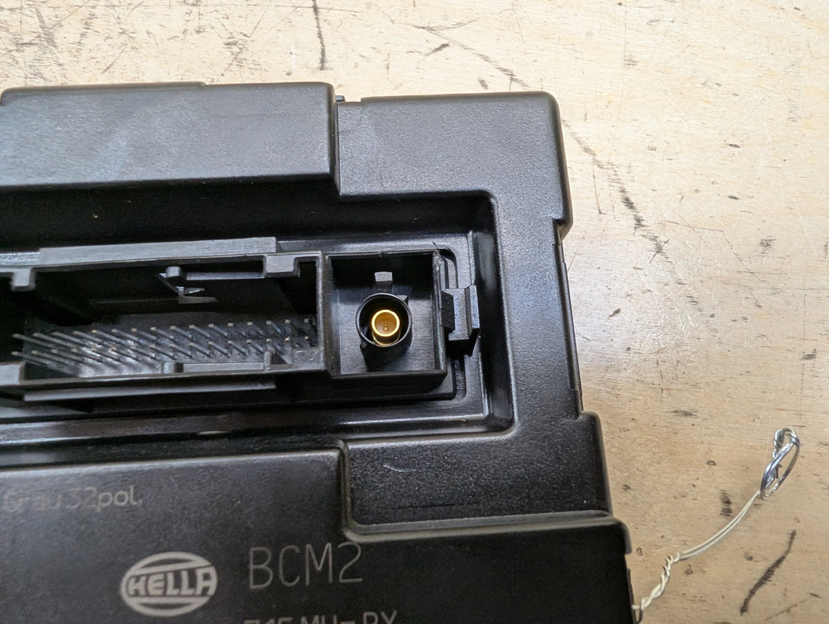 2011-2017 Audi RS5 8T BCM Body Control Module 8K0907064GP OEM