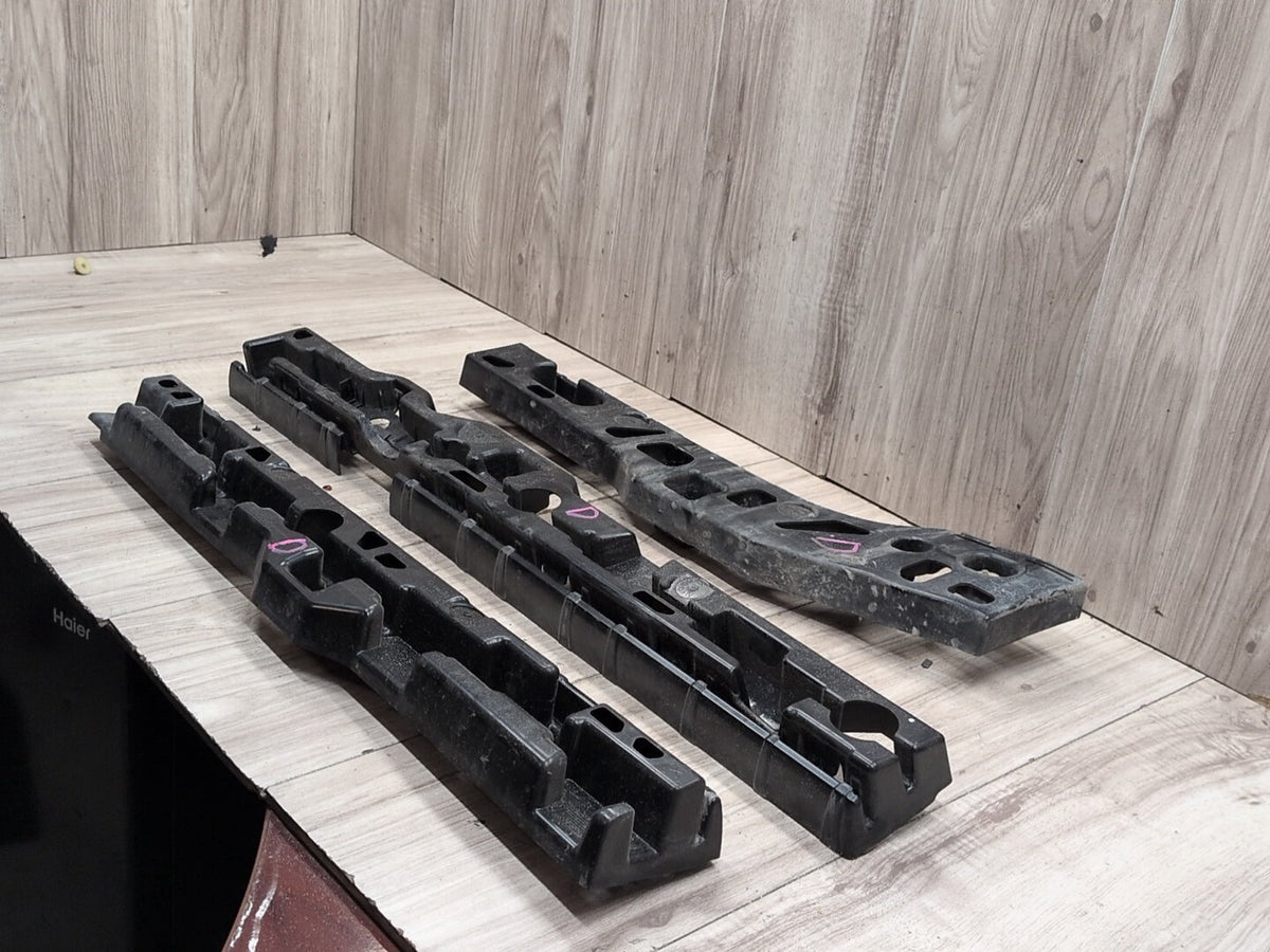 2017-2023 BMW M550i G30 Left Driver Side Skirt Rocker Panel Brackets SET 7387347 OEM