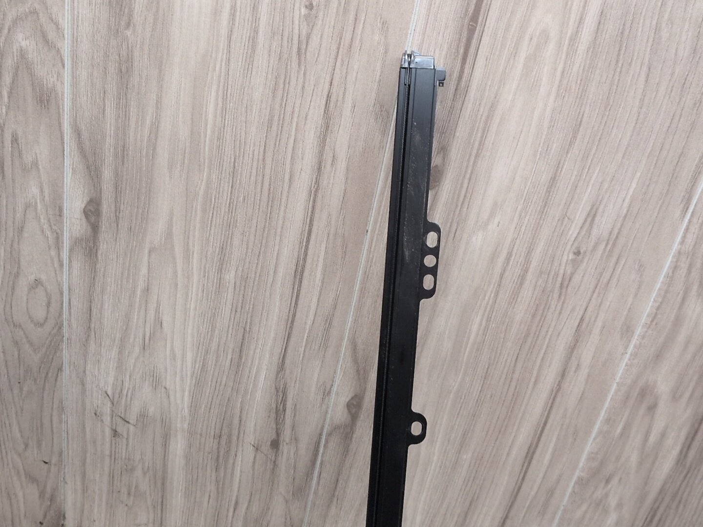 2016-2022 BMW 750i G12 Rear Right Passenger Door Window Glass Roller Sunshade Blind 7358910 OEM