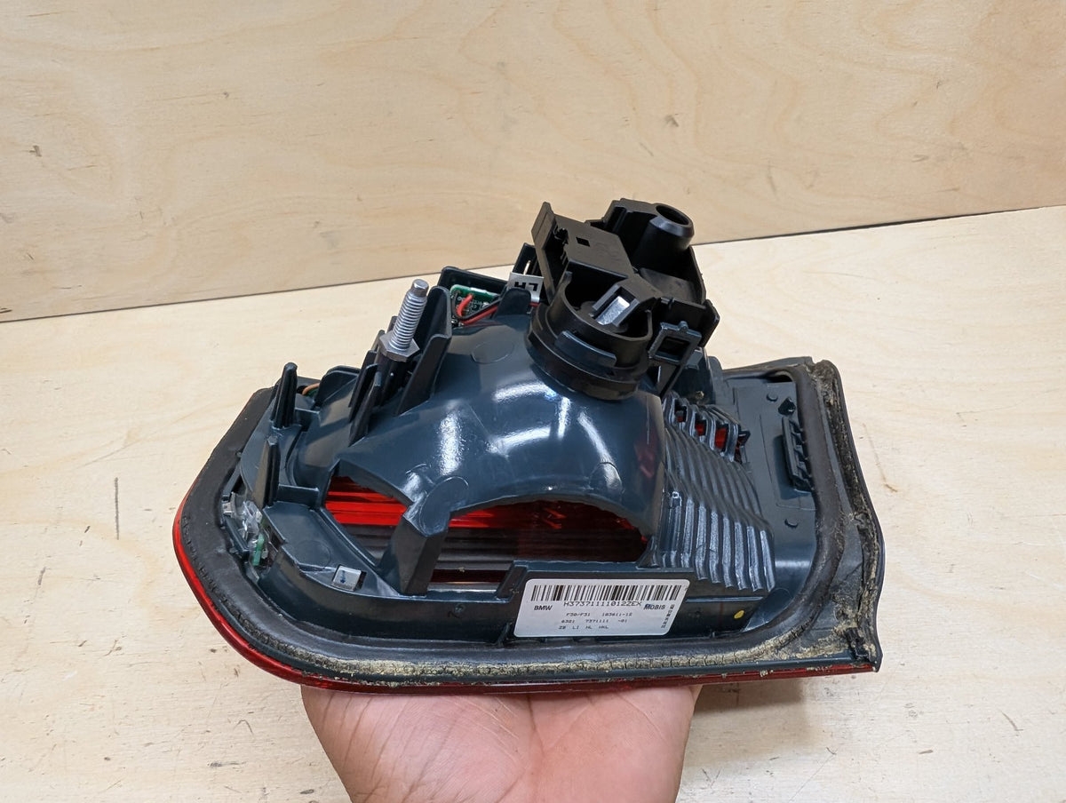 12-15 OEM BMW F30 F31 F80 328 335 M3 Rear Left Driver Side Inner Tail Light Lamp