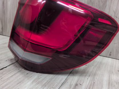 14-18 BMW OEM F15 F85 X5 X5M Rear Right Passenger Side Outer Stop Tail Light